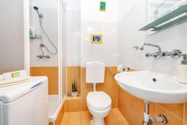Cosy Studio Apartment Kraków Eksteriør billede